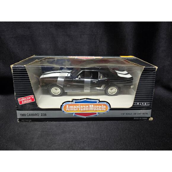 ERTL American Muscle '69 Black Chevy Camaro Z/28 1/18 Scale Die Cast Metal Car - Picture 9 of 9